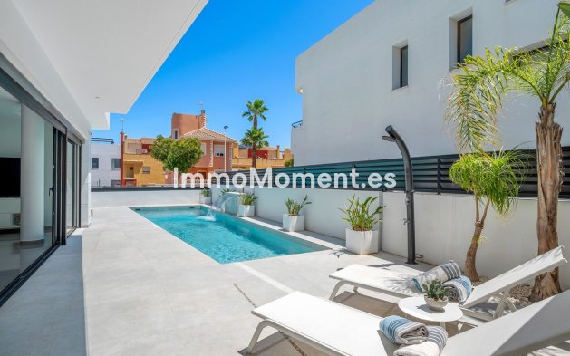 Resale - Detached villa - Guardamar del Segura - Guardamar del Segura Centro