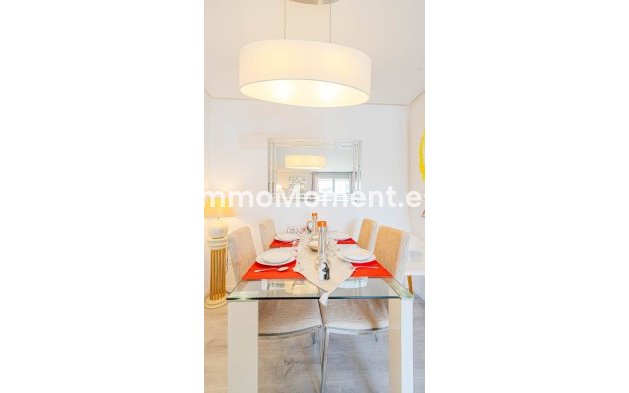 Wiederverkauf - Wohnung - Orihuela Costa - Villamartín