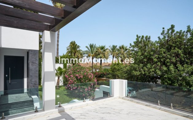 Resale - Detached villa - Marbella - Sierra Blanca