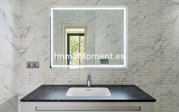 Resale - Detached villa - Marbella - Sierra Blanca