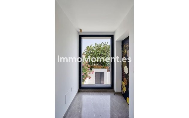 Resale - Detached villa - Marbella - Sierra Blanca