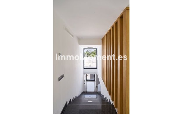 Resale - Detached villa - Marbella - Sierra Blanca