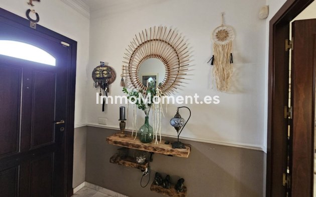 Wiederverkauf - Freistehende Villa - Fuengirola - Los Pacos