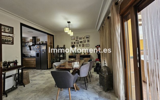 Wiederverkauf - Freistehende Villa - Fuengirola - Los Pacos