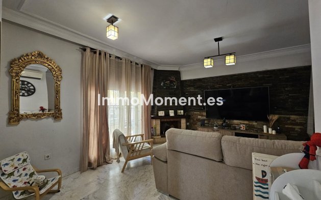 Wiederverkauf - Freistehende Villa - Fuengirola - Los Pacos