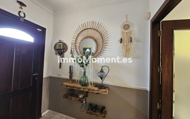 Wiederverkauf - Freistehende Villa - Fuengirola - Los Pacos