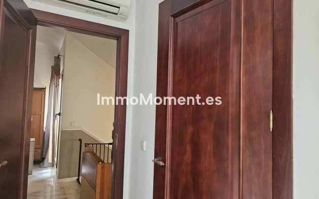 Wiederverkauf - Freistehende Villa - Fuengirola - Los Pacos