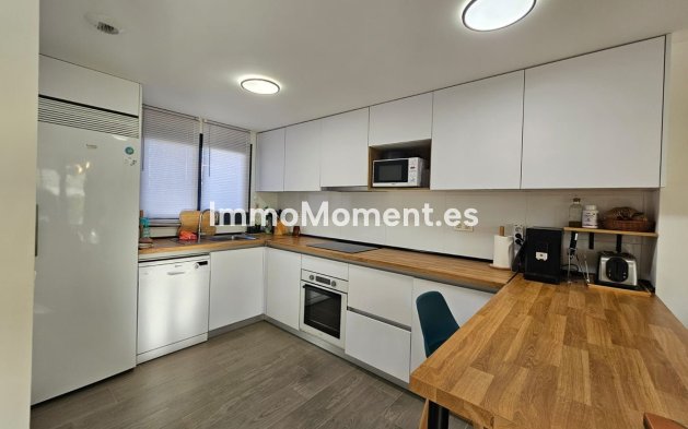Resale - Detached villa - Inland  - Alhaurín de la Torre