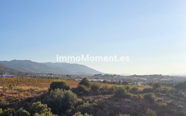 Resale - Detached villa - Inland  - Alhaurín de la Torre