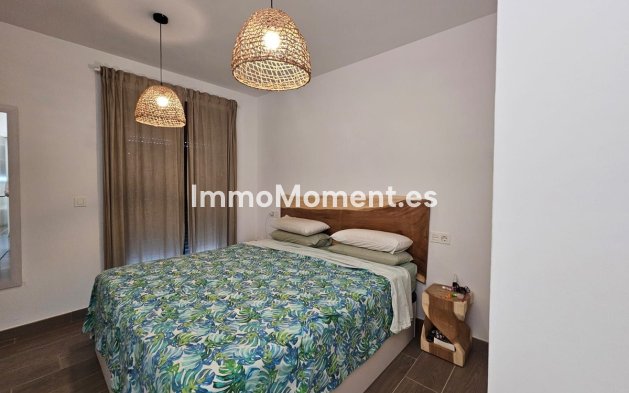Resale - Detached villa - Inland  - Alhaurín de la Torre