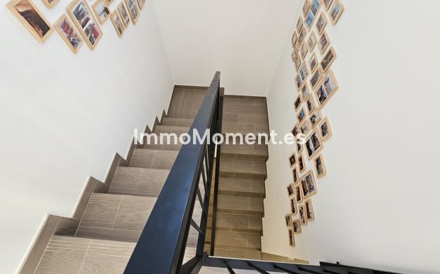 Resale - Detached villa - Inland  - Alhaurín de la Torre