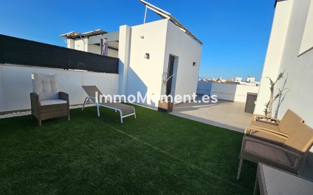 Resale - Detached villa - Inland  - Alhaurín de la Torre