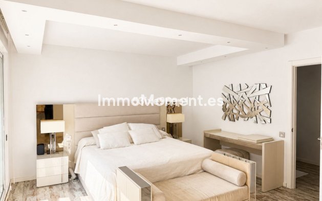 Reventa - Villa independiente - Marbella - Nueva Andalucía