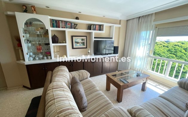 Reventa - Apartamento - Estepona  - Estepona Centro