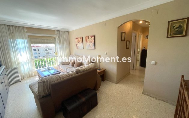 Reventa - Apartamento - Estepona  - Estepona Centro