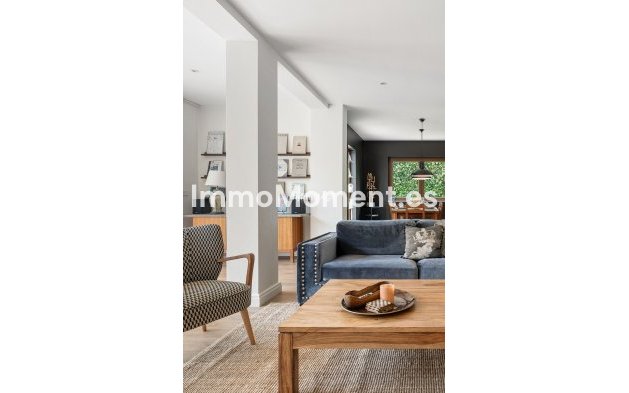 Reventa - Villa independiente - Estepona  - Estepona Centro