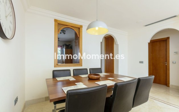 Wiederverkauf - Wohnung - Marbella - Nueva Andalucía