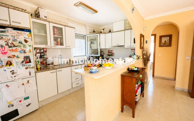 Wiederverkauf - Freistehende Villa - Torrevieja - La Siesta