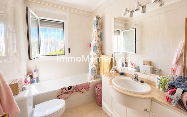 Wiederverkauf - Freistehende Villa - Torrevieja - La Siesta