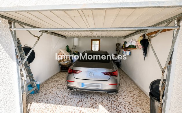 Wiederverkauf - Freistehende Villa - Torrevieja - La Siesta