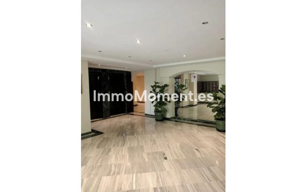 Resale - Apartment - Marbella - Marbella Centro