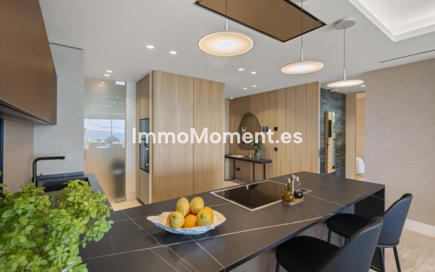 Wiederverkauf - Wohnung - Estepona  - Estepona Centro