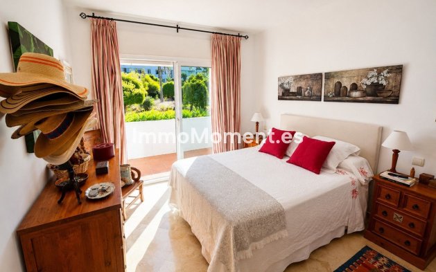 Wiederverkauf - Wohnung - Estepona  - Costalita