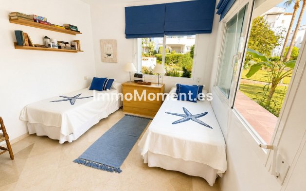 Wiederverkauf - Wohnung - Estepona  - Costalita
