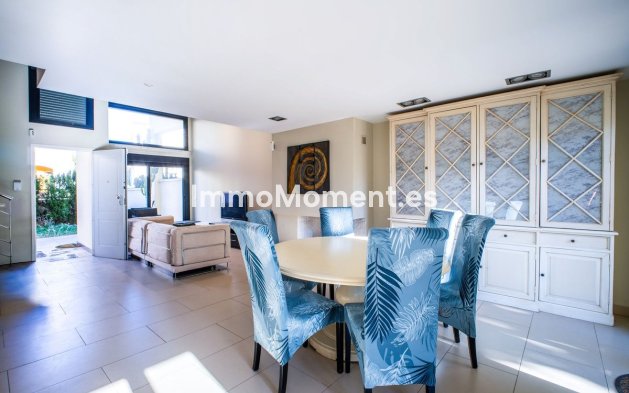 Reventa - Adosado - Estepona  - Estepona Centro