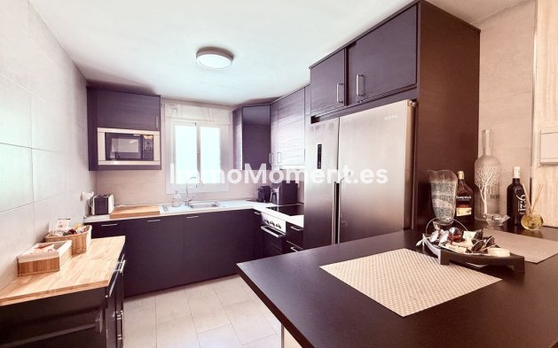 Resale - Apartment - Mijas Costa - La Cala de Mijas