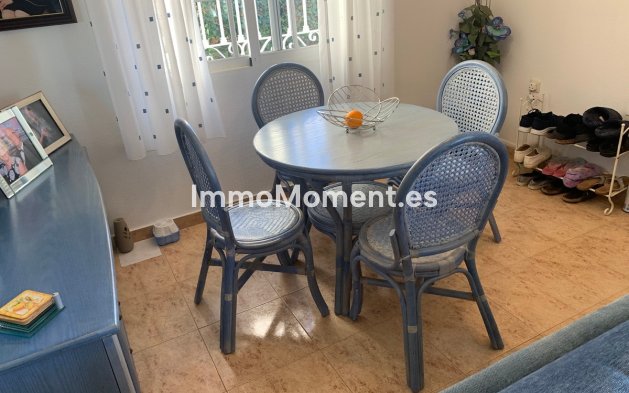 Wiederverkauf - Freistehende Villa - Orihuela Costa - Villamartín