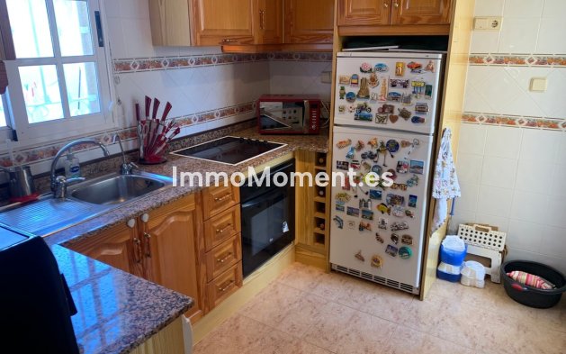 Wiederverkauf - Freistehende Villa - Orihuela Costa - Villamartín