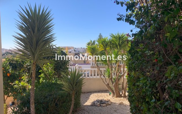 Wiederverkauf - Freistehende Villa - Orihuela Costa - Villamartín