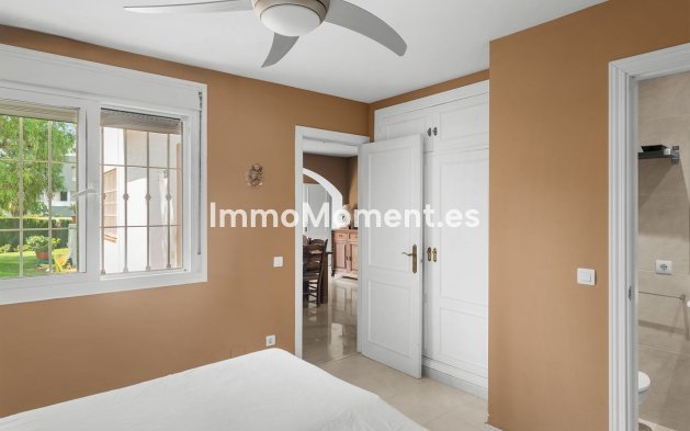 Revente - Appartement - Marbella - Nueva Andalucía