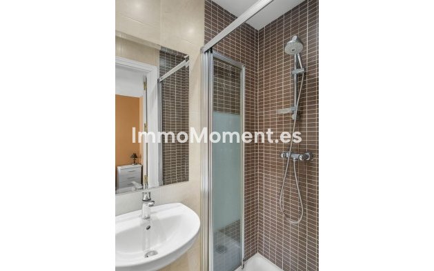 Revente - Appartement - Marbella - Nueva Andalucía