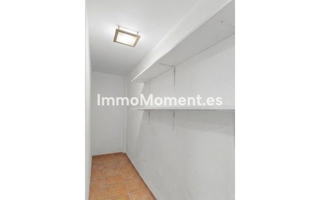 Revente - Appartement - Marbella - Nueva Andalucía