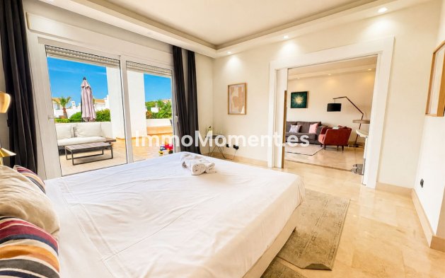Wiederverkauf - Wohnung - Marbella - Los Monteros