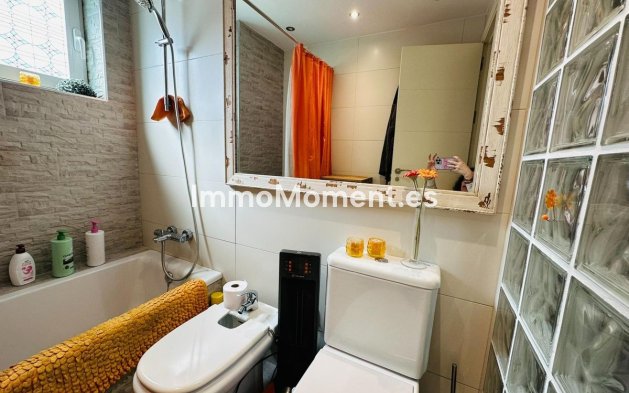Resale - Apartment - Fuengirola - Fuengirola Centro