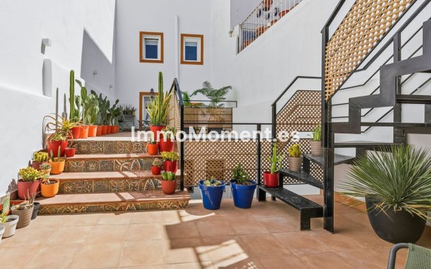 Wiederverkauf - Reihenhaus - Estepona  - Estepona Centro