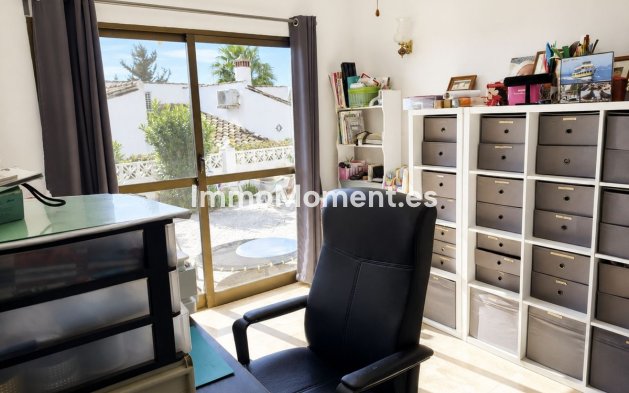 Wiederverkauf - Freistehende Villa - Benalmadena - Benalmadena Centro