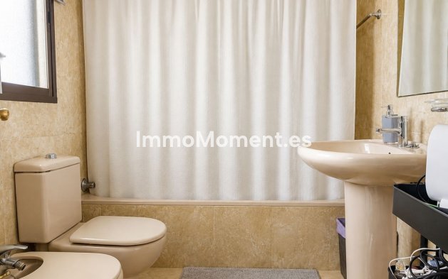 Wiederverkauf - Freistehende Villa - Benalmadena - Benalmadena Centro