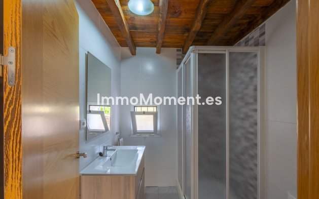 Resale - Country house - Inland  - Coín