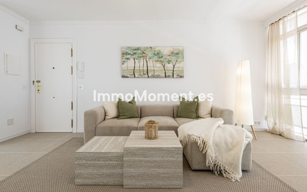 Bestaande woning - Appartement - Estepona  - Estepona Centro