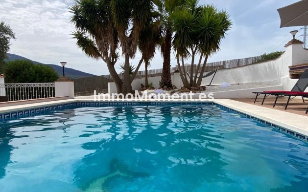 Bestaande woning - Landhuis - Binnenland  - Alhaurín el Grande Centro