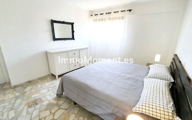 Resale - Apartment - Fuengirola - Carvajal