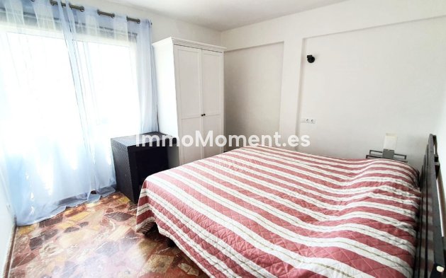 Resale - Apartment - Fuengirola - Carvajal