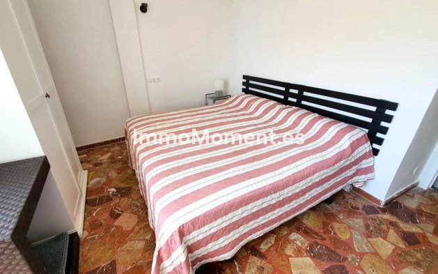 Resale - Apartment - Fuengirola - Carvajal