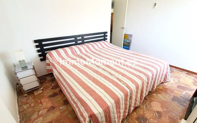 Resale - Apartment - Fuengirola - Carvajal