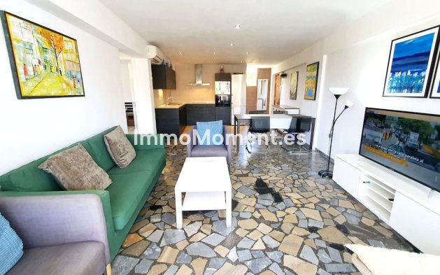 Resale - Apartment - Fuengirola - Carvajal