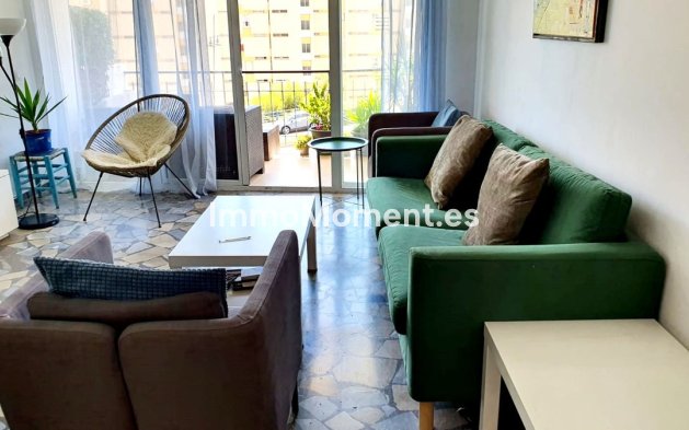 Resale - Apartment - Fuengirola - Carvajal